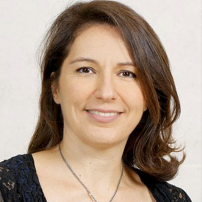 STÉFANIA MAESTRONI 